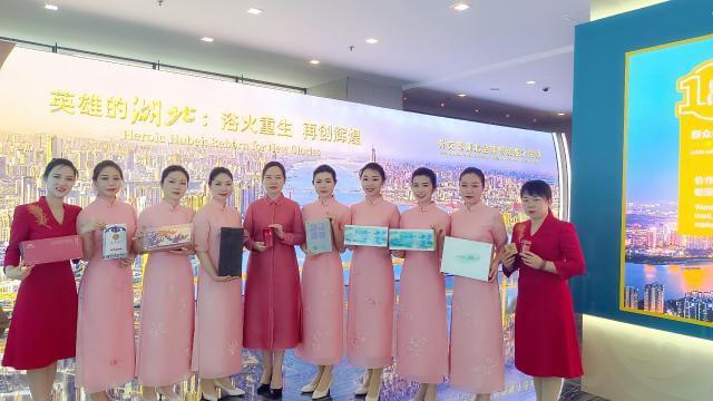 趙李橋茶廠再次登上外交部藍(lán)廳，向世界推介赤壁青磚茶