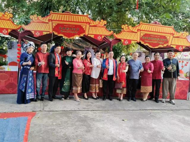 “知音湖北·遇見(jiàn)老撾”2025年趙李橋磚茶制作技藝走進(jìn)老撾