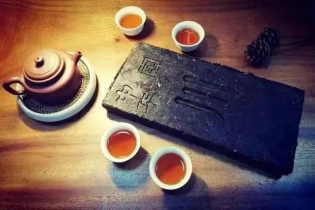 “川”字青磚茶：穿越世紀(jì)的商業(yè)智慧與奧秘